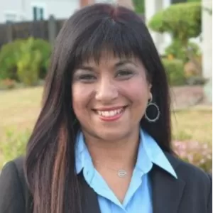 Rekha Agrawal Farmers Insurance Agency
